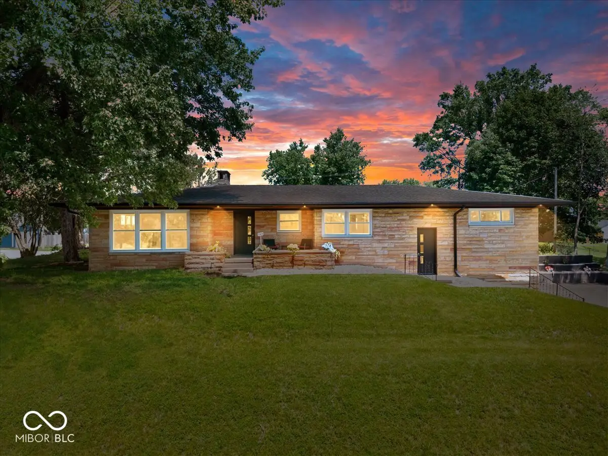 1100 S B Street, Elwood, IN 46036 - #1
