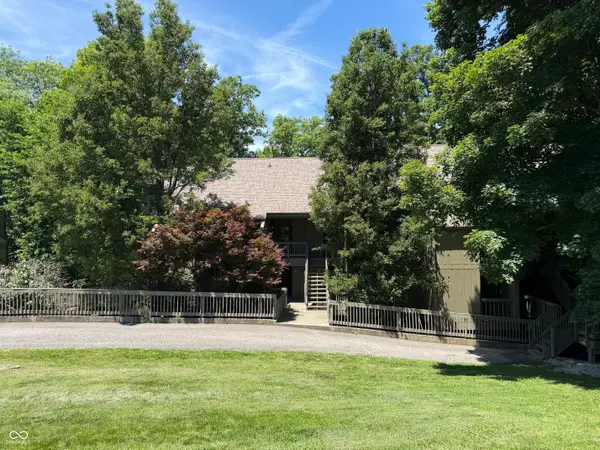 9316 S Lake Ridge Drive, Bloomington, IN 47401