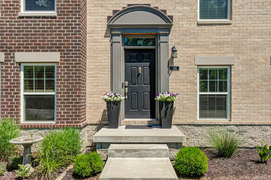 896 Yorkshire Lane, Zionsville, IN 46077 - #3