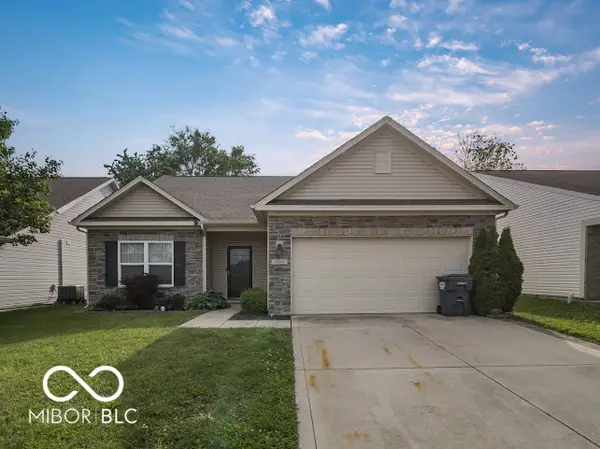 1650 Bridgecreek Crossing, Greenwood, IN 46143