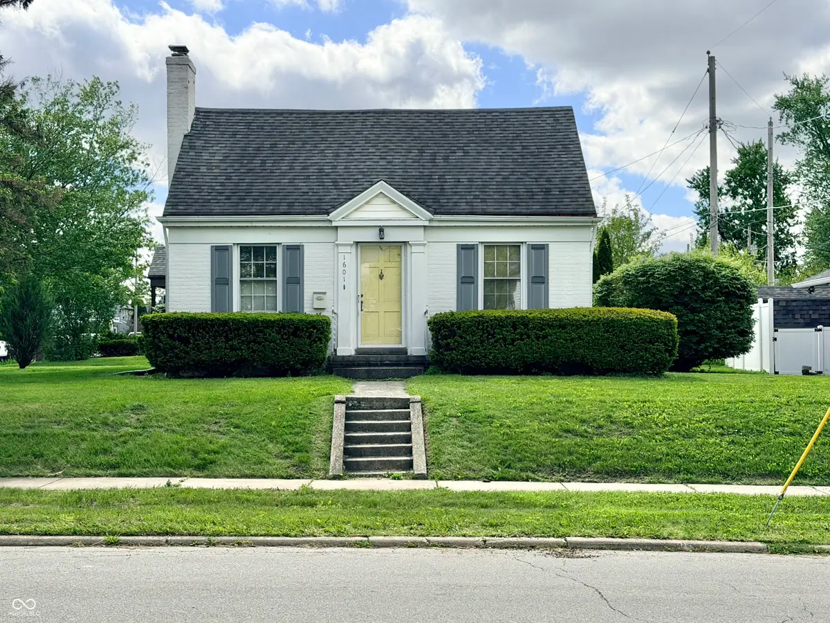 1601 N Highlands Boulevard, Fort Wayne, IN 46808 - #1