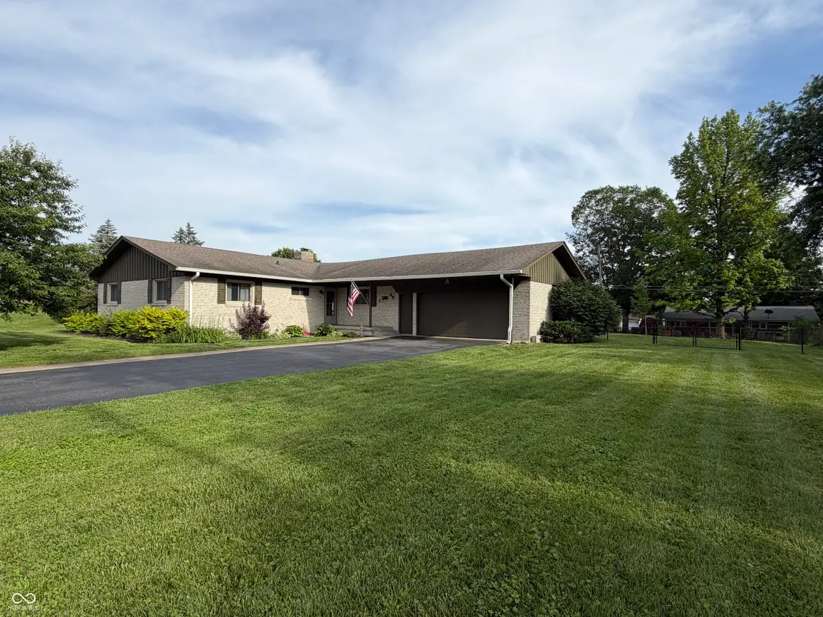 45 St Clair Street, Mooresville, IN 46158 - #1