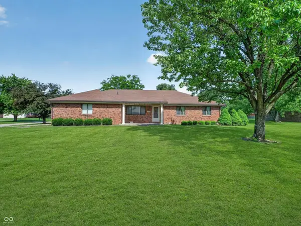 8782 Surrey Drive, Pendleton, IN 46064
