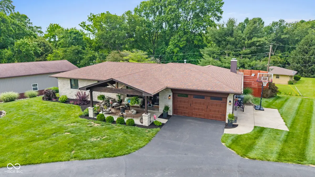 8490 Hilltop Lane, Martinsville, IN 46151 - #1