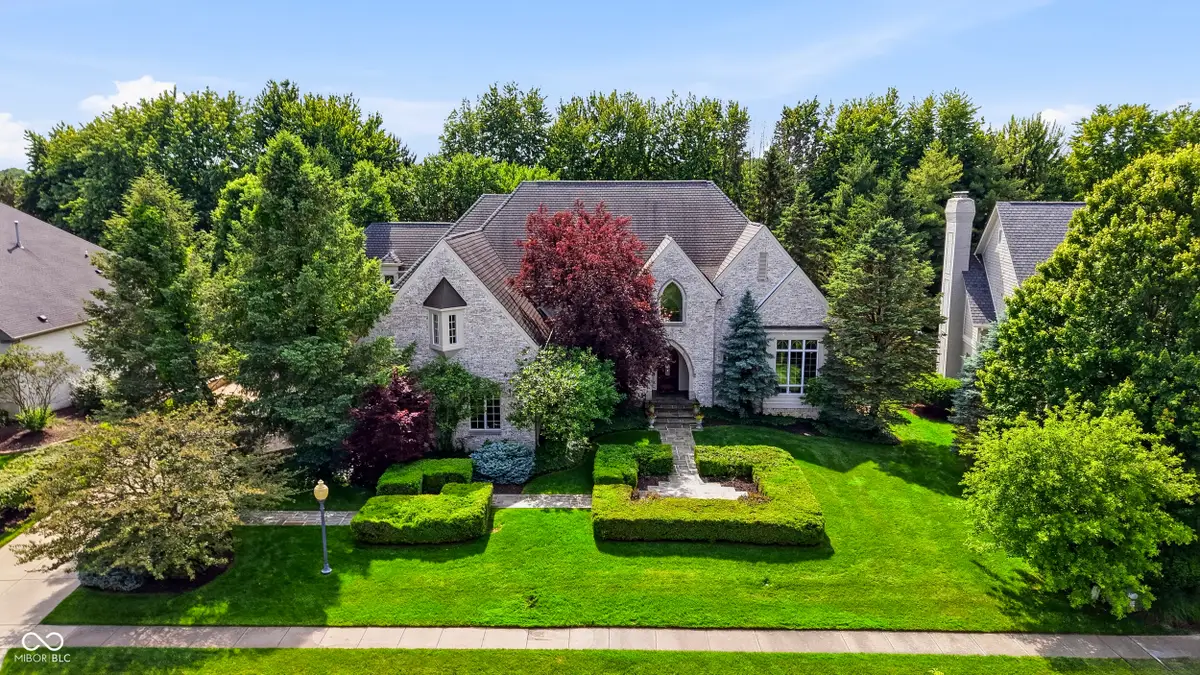 10500 Bishop Circle, Carmel, IN 46032 - #1