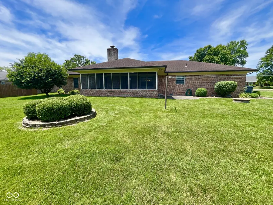 305 Jodi Drive, Brownstown, IN 47220 - #2