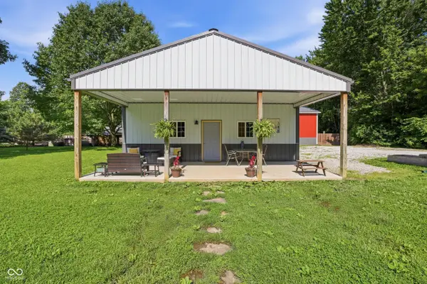 6898 N Twin Beach Street, Brazil, IN 47834