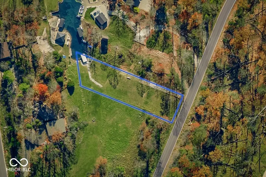 11291 W Grandview Drive, Columbus, IN 47201 - #2