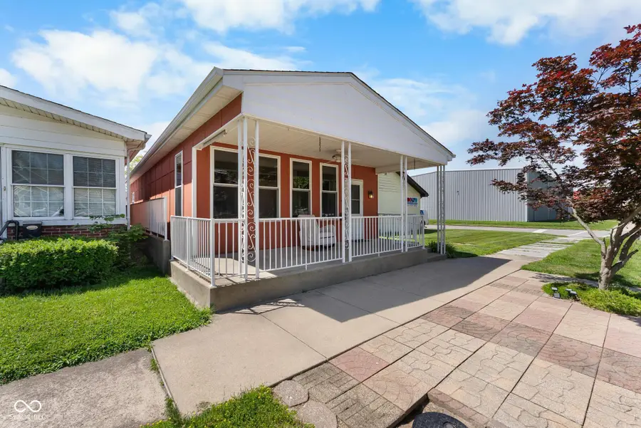 404 E 3rd Street, Seymour, IN 47274 - #2