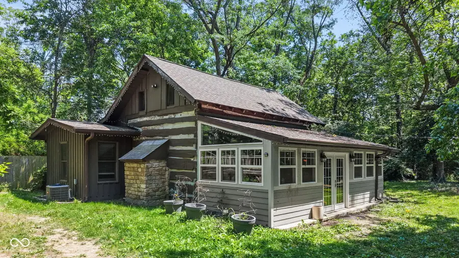 1737 E 72nd Street, Indianapolis, IN 46240 - #2
