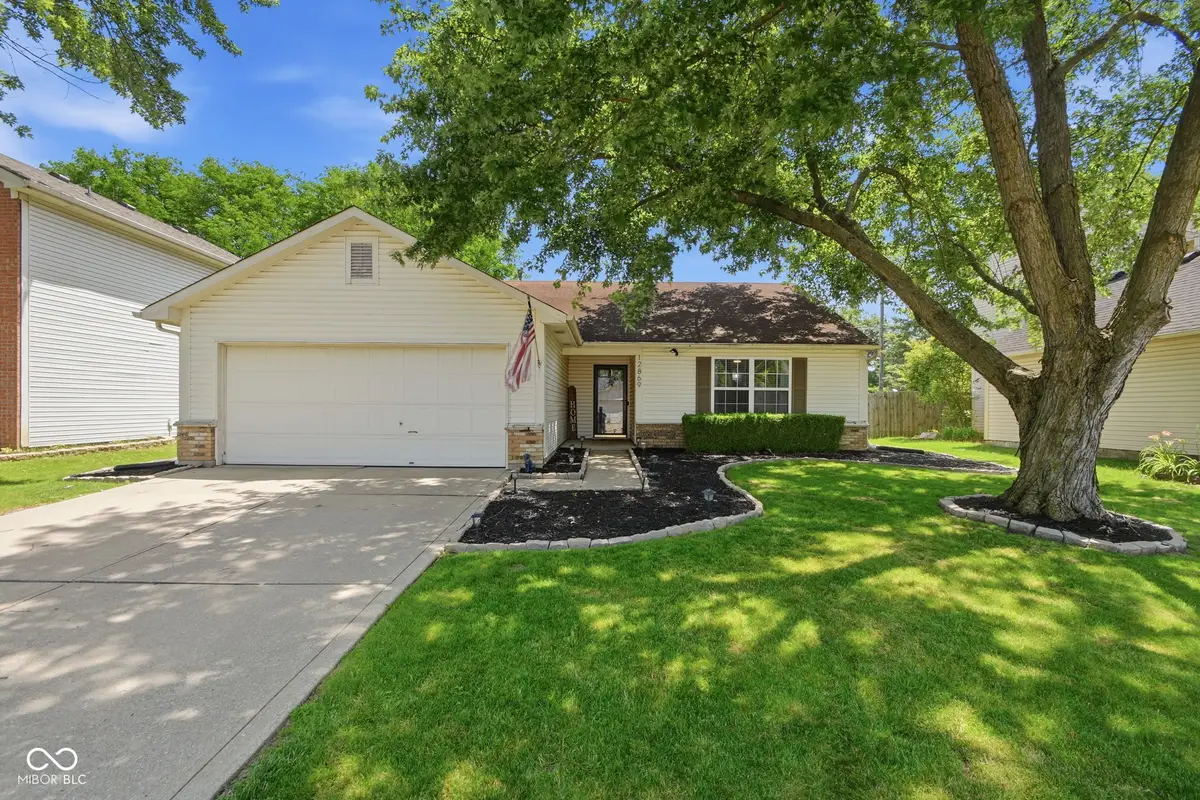 12869 Longleaf Lane, Fishers, IN 46038 - #1