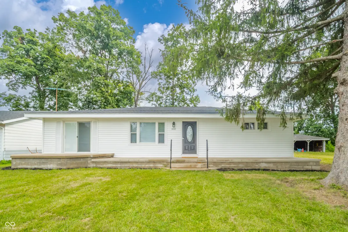 800 W Harvard Avenue, Muncie, IN 47304 - #1