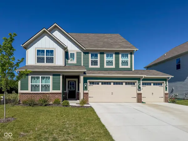 1190 Turner Trace Place N, Avon, IN 46123