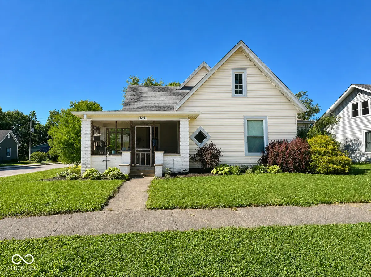 689 E Jackson Street, Martinsville, IN 46151 - #1
