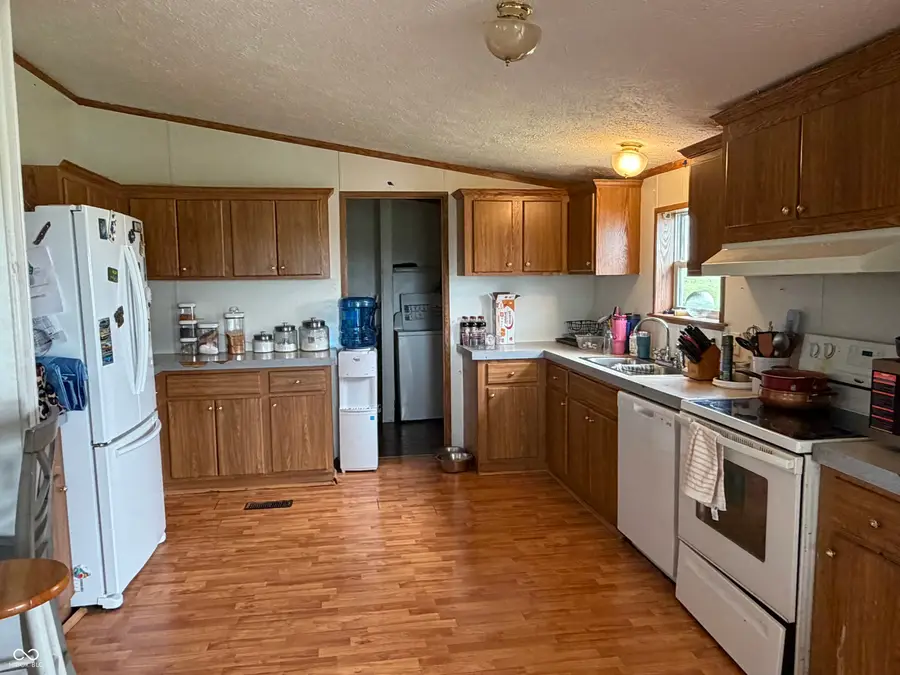 11768 N 700 E, Lewisville, IN 47352 - #3