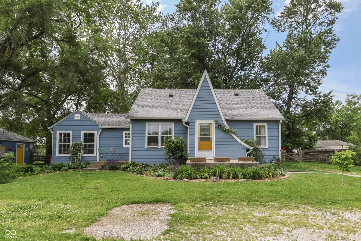 825 E Southport Road, Indianapolis, IN 46227 - #1