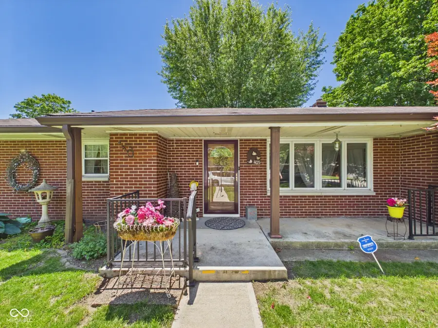405 W Van Buren Street, Alexandria, IN 46001 - #2