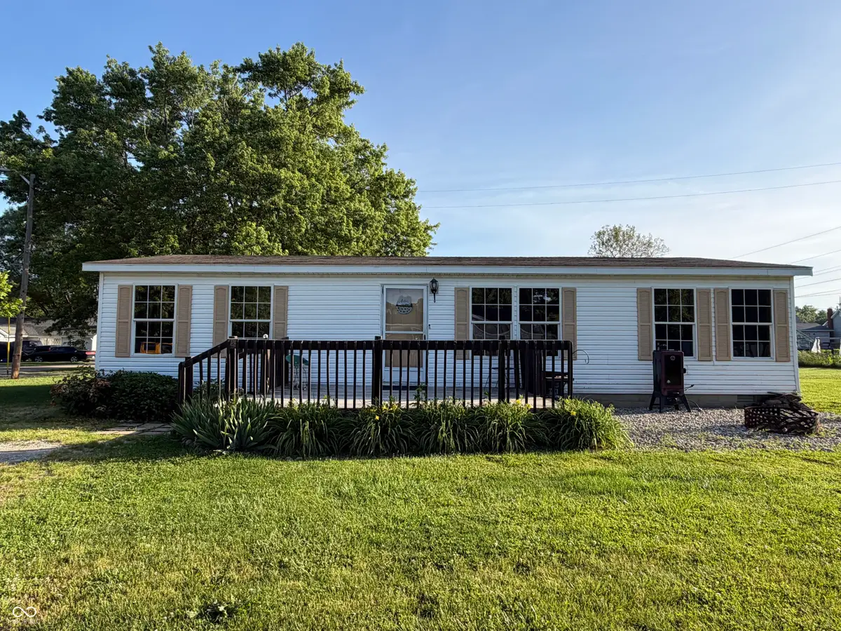 212 Delaware Street, Shirley, IN 47384 - #1
