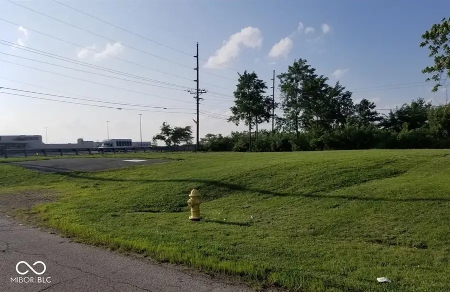 512 Pleasant Run Drive, Greenwood, IN 46142 - #3