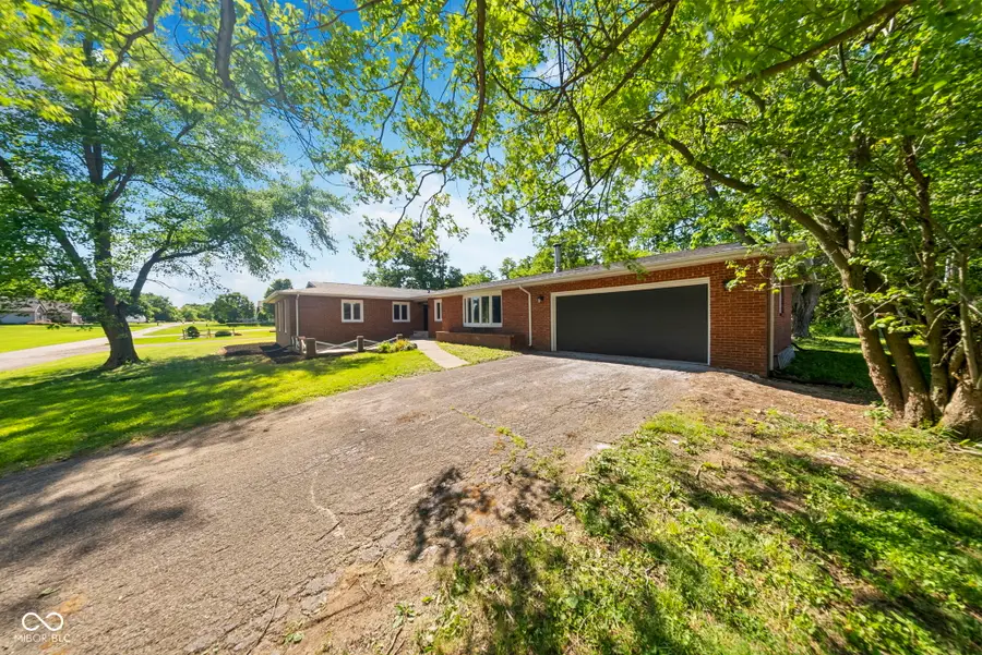1204 Orchard Drive, Covington, IN 47932 - #2