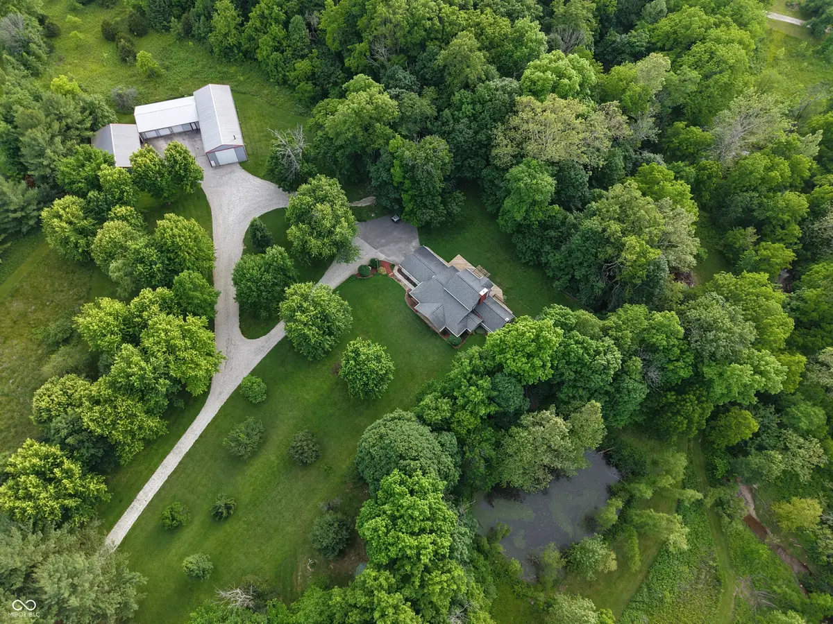 530 E County Road 825 N, Bainbridge, IN 46105 - #1