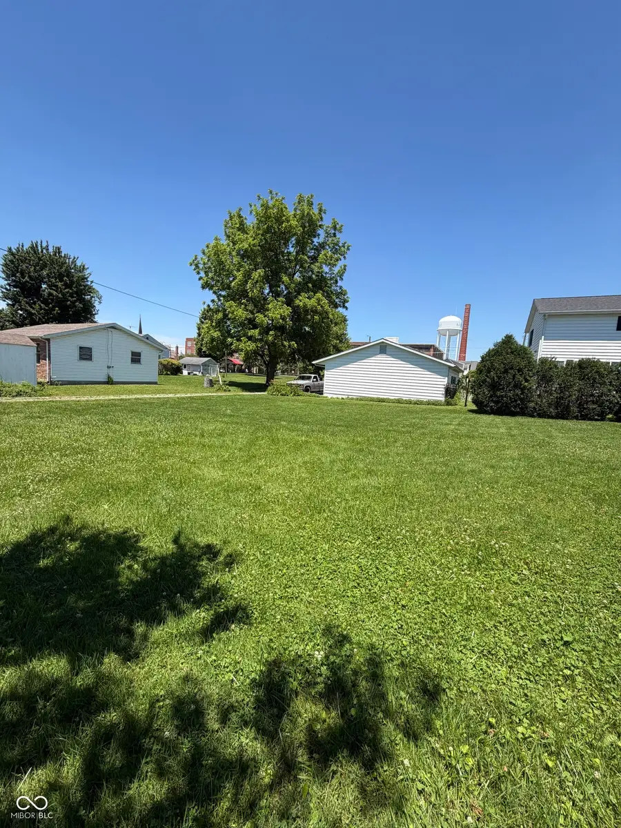 221 S Eastern Avenue, Batesville, IN 47006 - #3