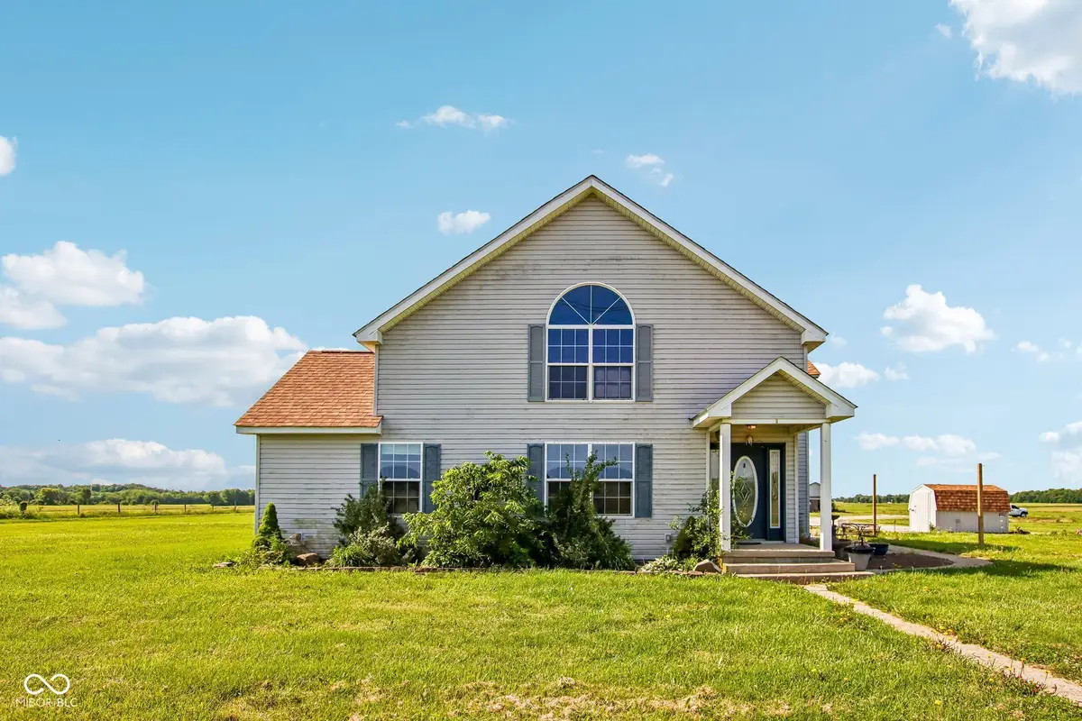 8476 E County Road 800 N, Bainbridge, IN 46105 - #1