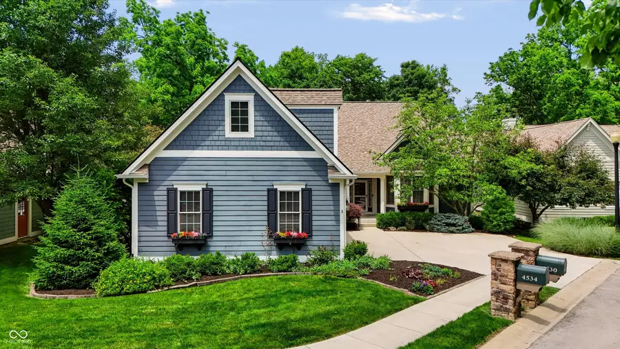 4534 Summersong Road, Zionsville, IN 46077 - #2