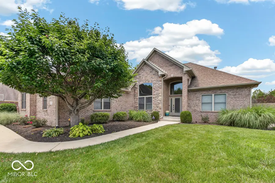 1006 Old Eagle Way, Greenwood, IN 46143 - #2
