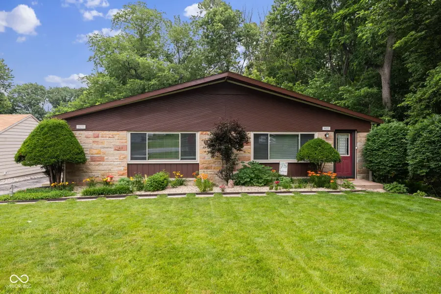 407-409 N Wayne Street, Danville, IN 46122 - #2