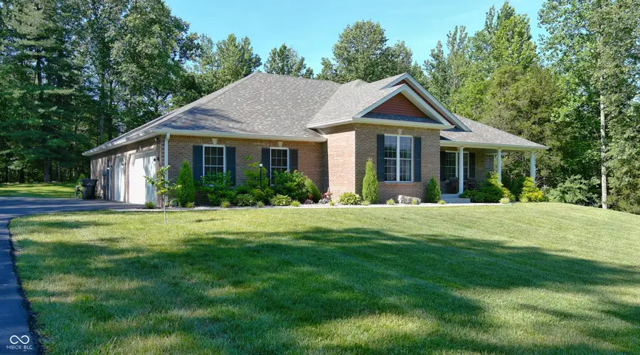 845 S Bay Hill, North Vernon, IN 47265 - #2