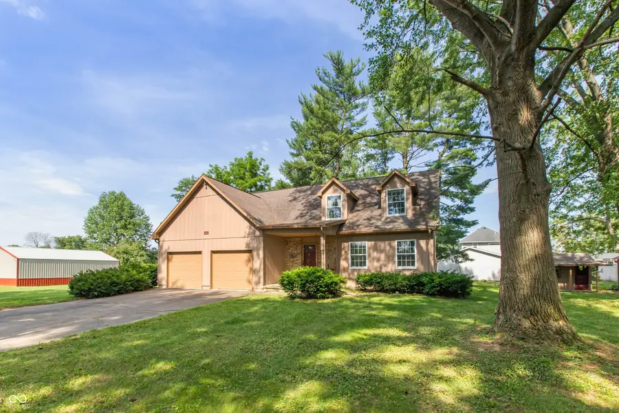1221 S Poplar Street, Seymour, IN 47274 - #2
