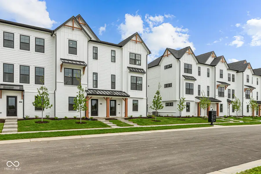 4457 Yellowwood Avenue, Brownsburg, IN 46112 - #3