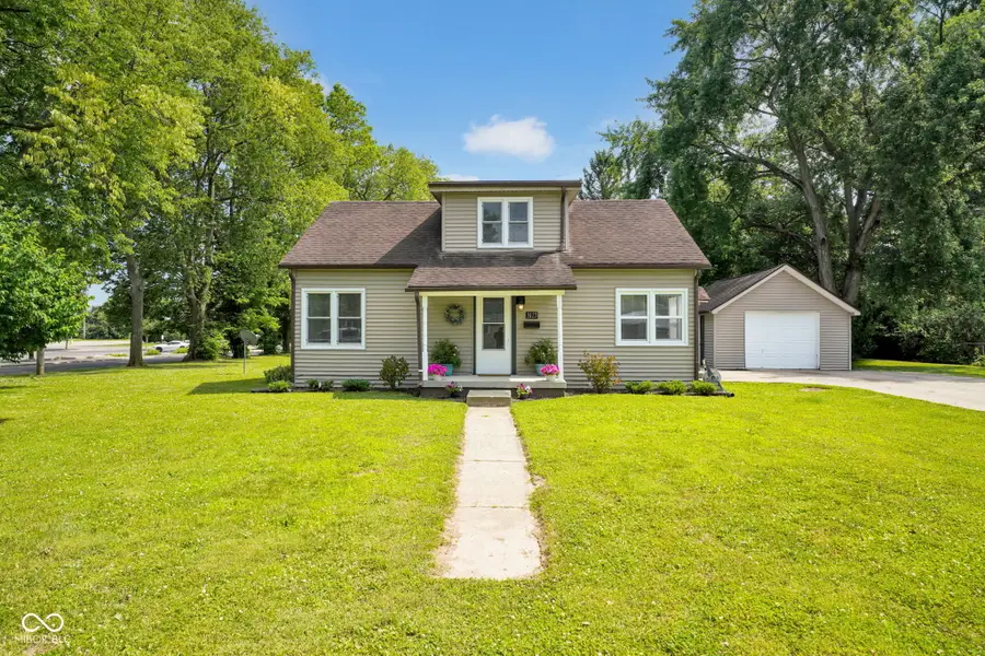 3127 13th Street, Columbus, IN 47201 - #2