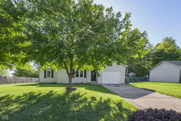 5381 Collett Drive E, Camby, IN 46113