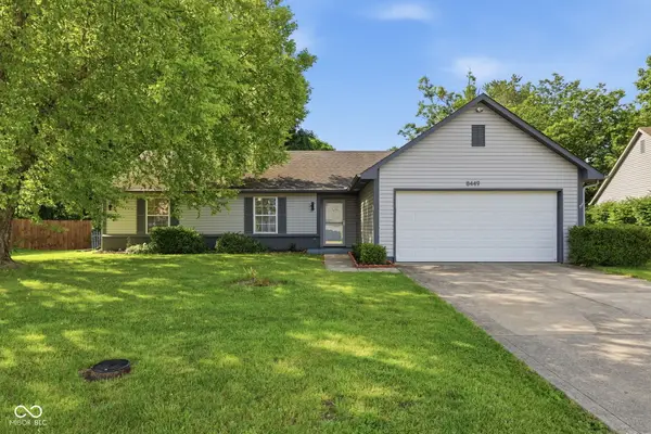 8449 Inland Drive, Avon, IN 46123