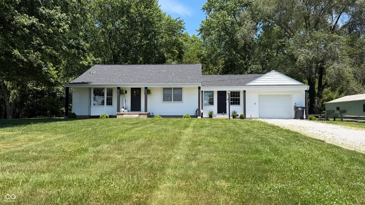 10932 E County Road 1025 N, Seymour, IN 47274 - #1