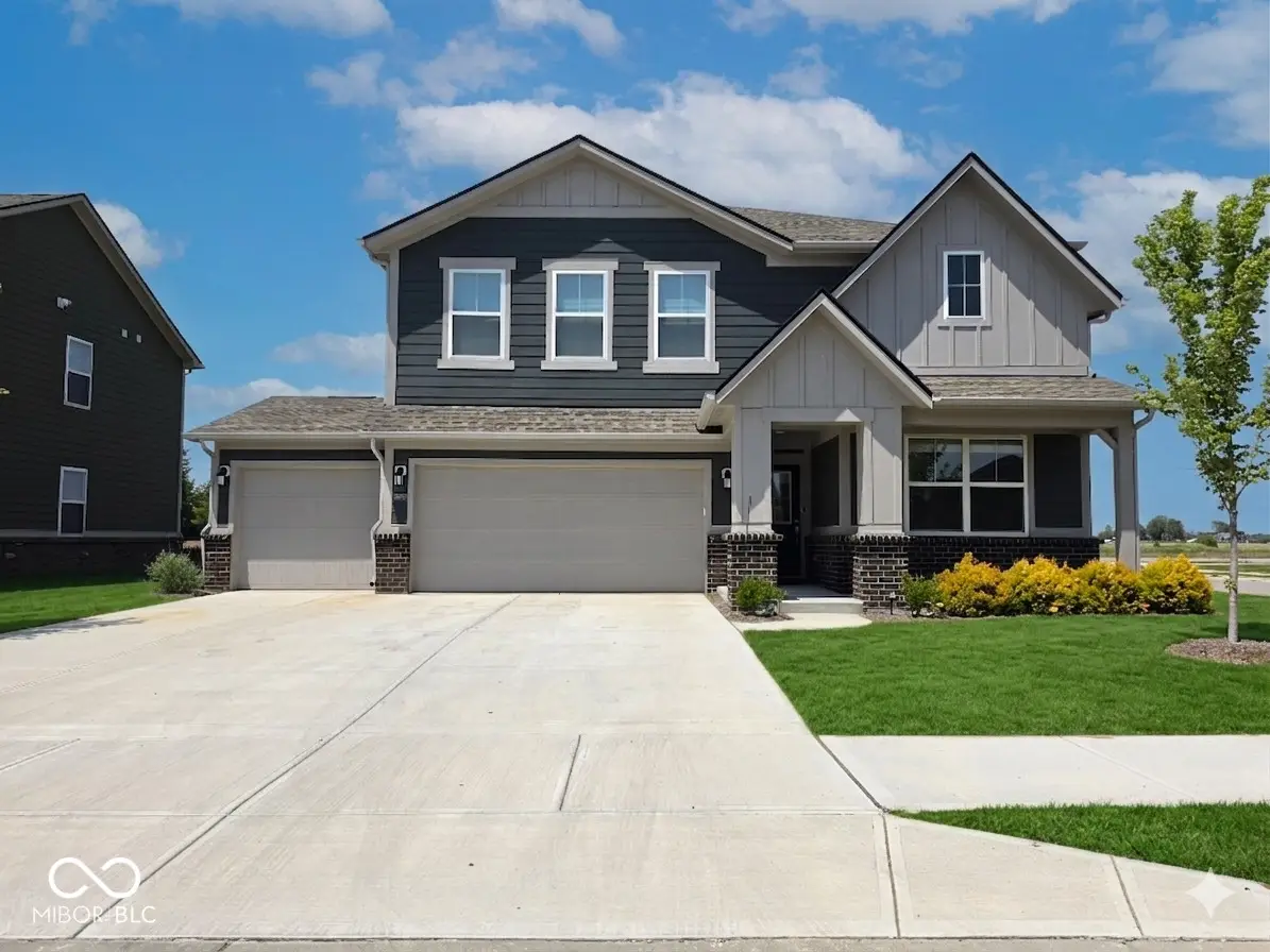 6778 Sugar Creek Lane, Whitestown, IN 46075 - #1