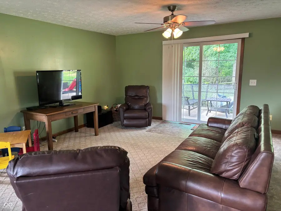 1673 E 1550 N Road, Covington, IN 47932 - #3