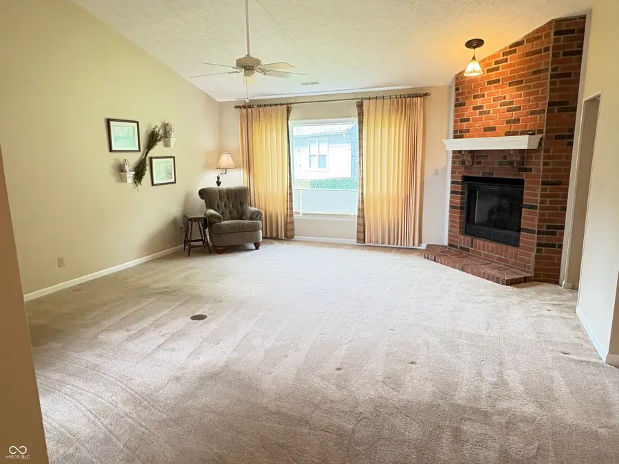 5728 Cross Bridge Court, Plainfield, IN 46168 - #3