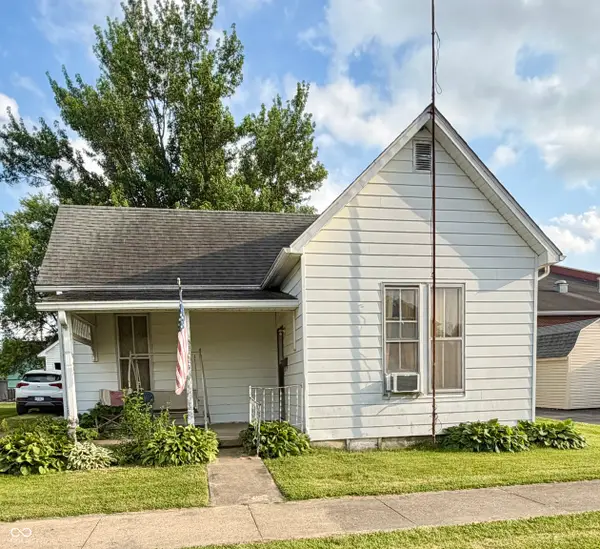 515 Jackson Street, Hope, IN 47246