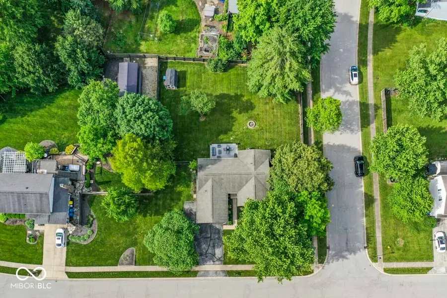 11346 Wood Creek Drive, Carmel, IN 46033 - #3
