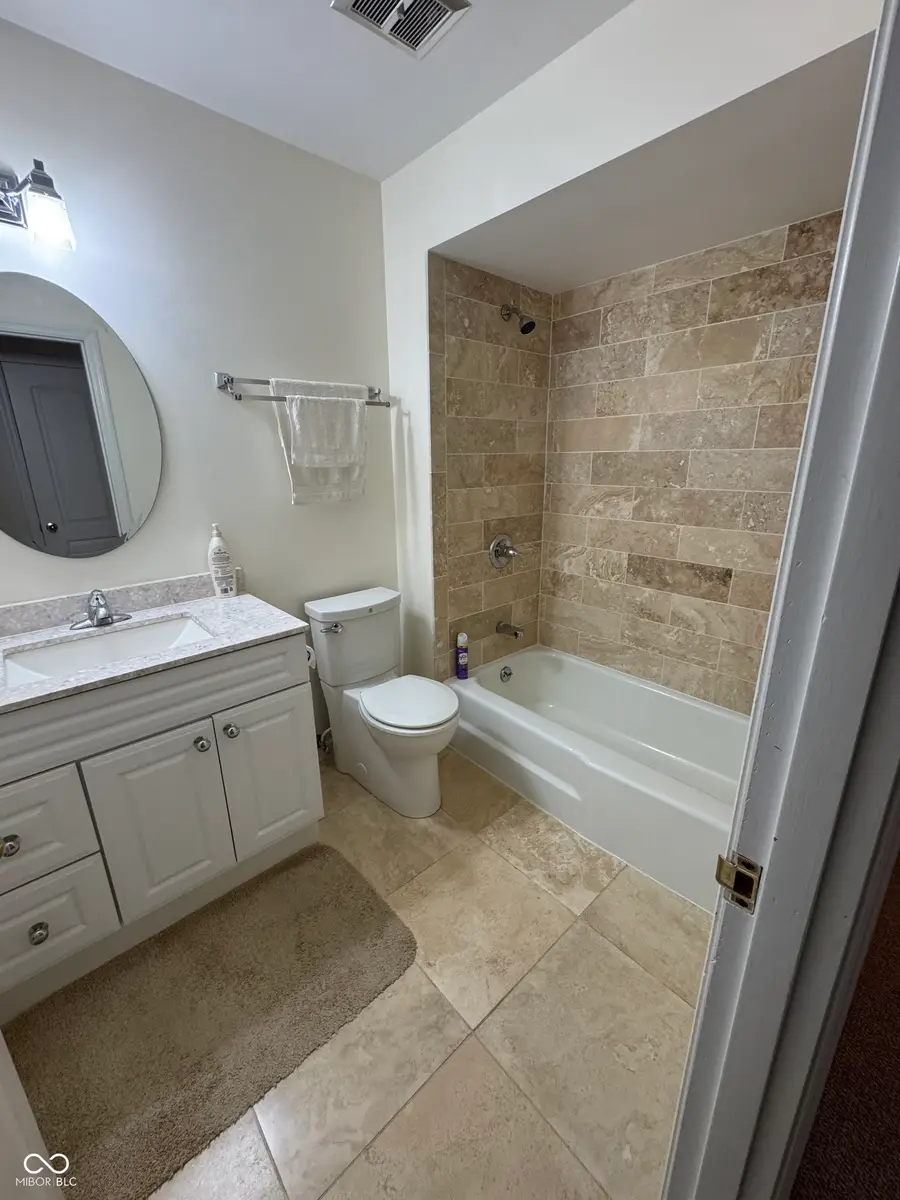 6826 Karyn Drive, Avon, IN 46123 - #3