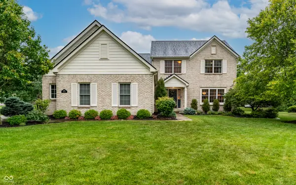 9091 Iris Lane, Zionsville, IN 46077