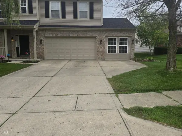 12934 Quarterback Lane, Fishers, IN 46037