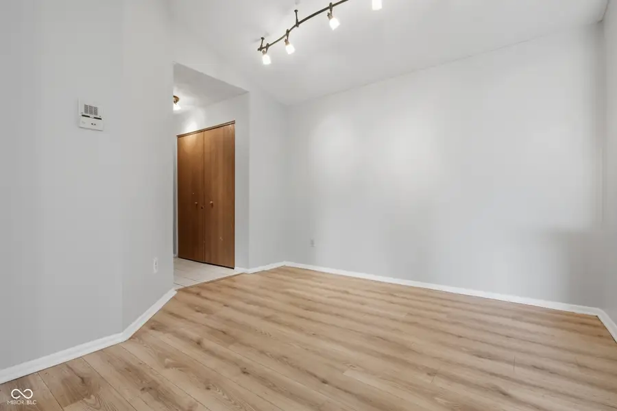 7210 Village Parkway Drive #6, Indianapolis, IN 46254 - #2
