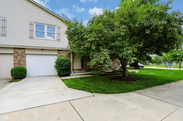 7533 Castleton Farms West Drive, Indianapolis, IN 46256