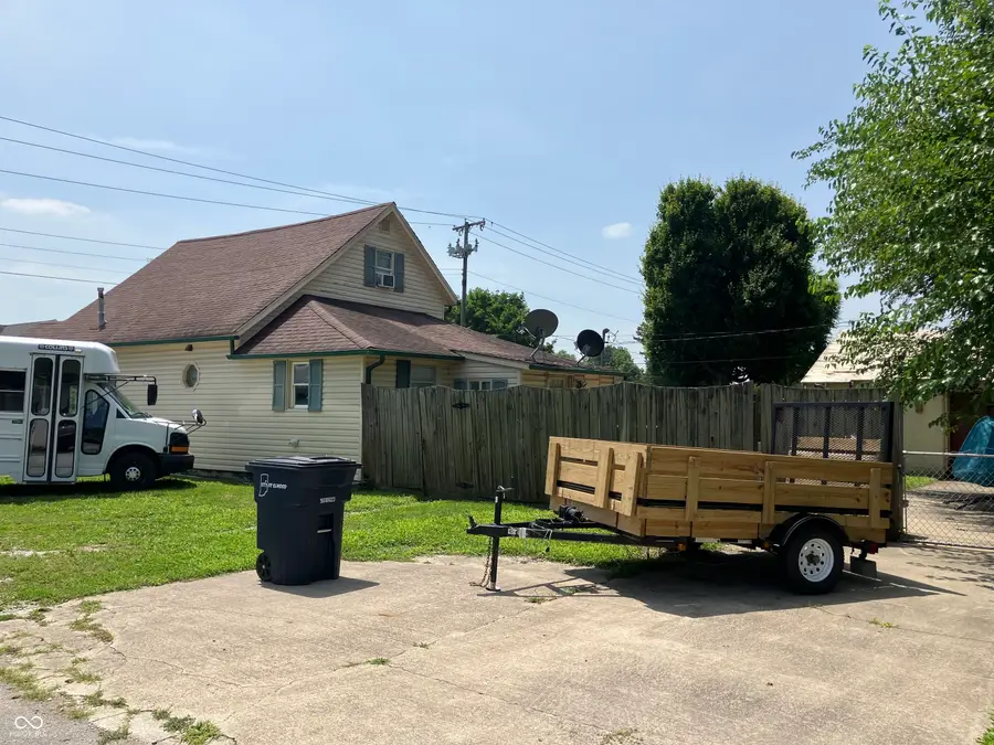 1534 S P Street, Elwood, IN 46036 - #3