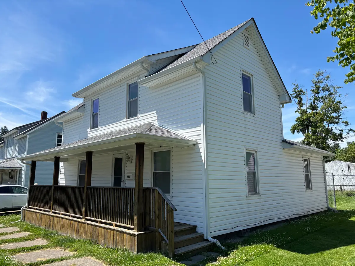 214 E 9th, Rushville, IN 46173 - #1