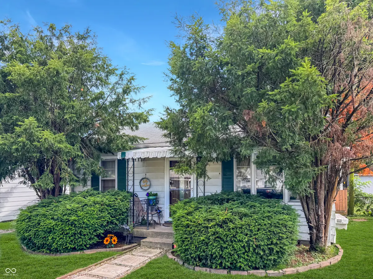 5915 E Shimer Avenue, Indianapolis, IN 46219 - #1